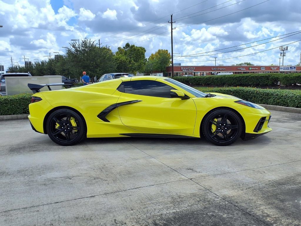 Used 2023 Chevrolet Corvette Stingray Convertible w/ 1LT RWD image 8