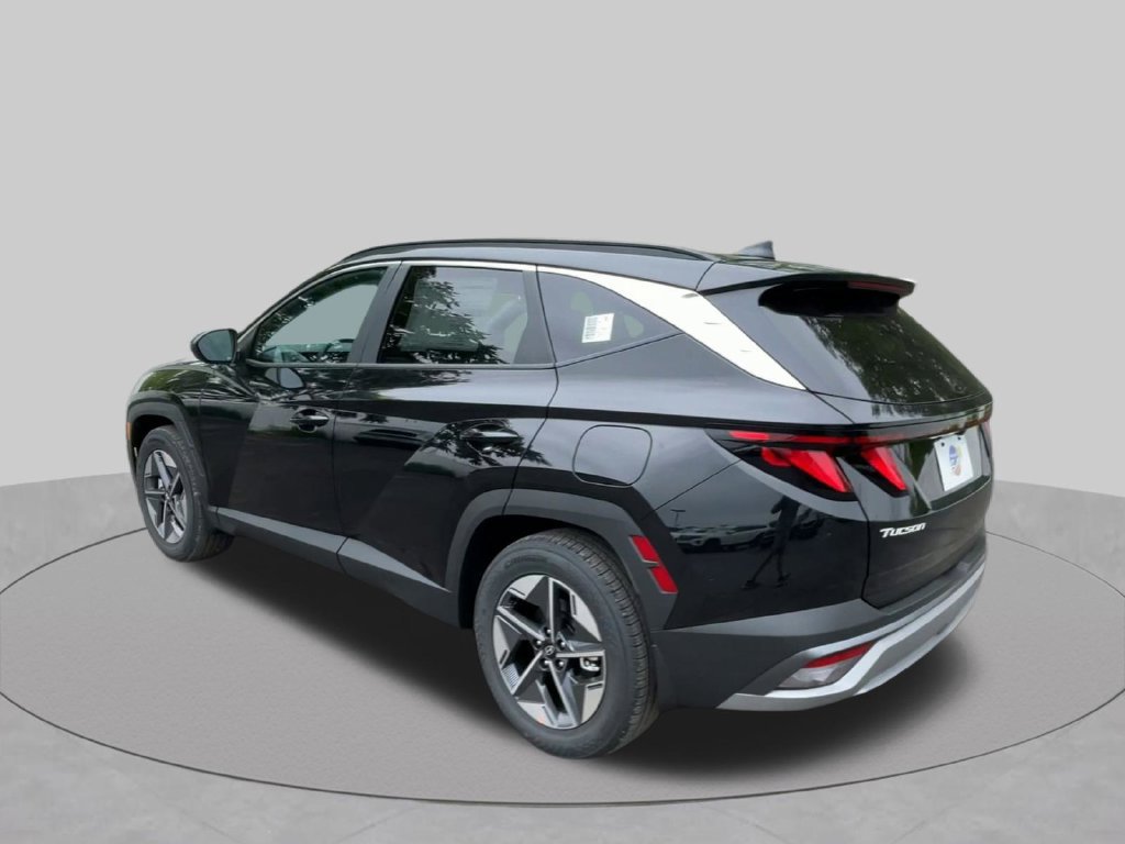 Used 2025 Hyundai Tucson SEL FWD image 17