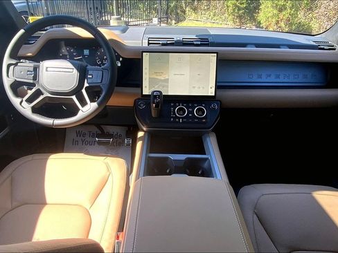 New 2026 Land Rover Defender 130 V8 AWD/4WD image 5