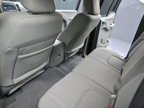 Used 2019 Nissan Frontier SV w/ Value Truck Package AWD/4WD image 33