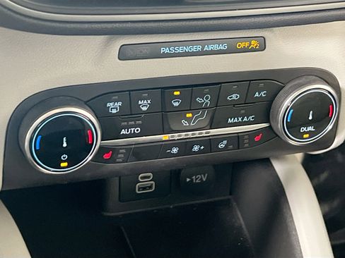 Used 2025 Ford Escape Active w/ Cold Weather Package image 19