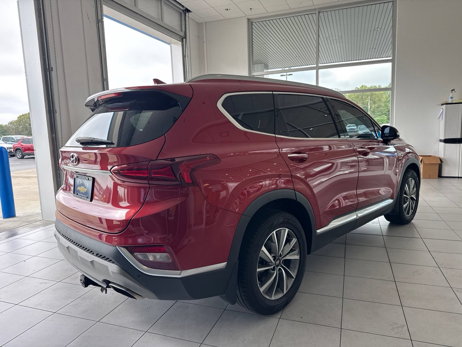 Used 2020 Hyundai Santa Fe SEL w/ Convenience + Premium Package FWD image 4