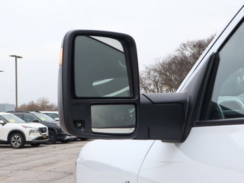 Used 2024 RAM 2500 Big Horn image 16