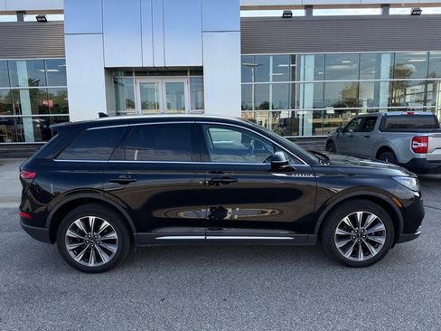 Used 2020 Lincoln Corsair Reserve w/ Elements Package AWD/4WD image 43