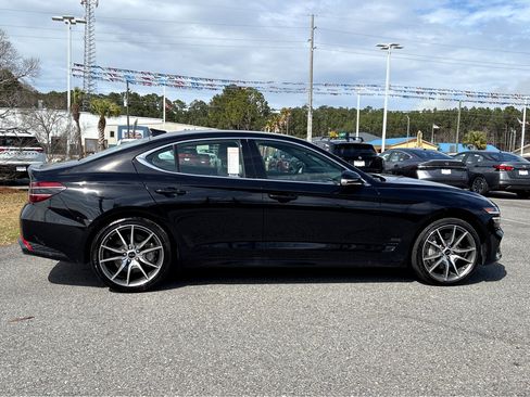 Used 2025 Genesis G70 2.5T image 28