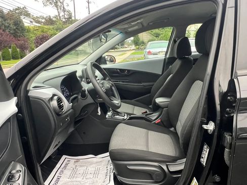 Used 2021 Hyundai Kona SE AWD/4WD image 27