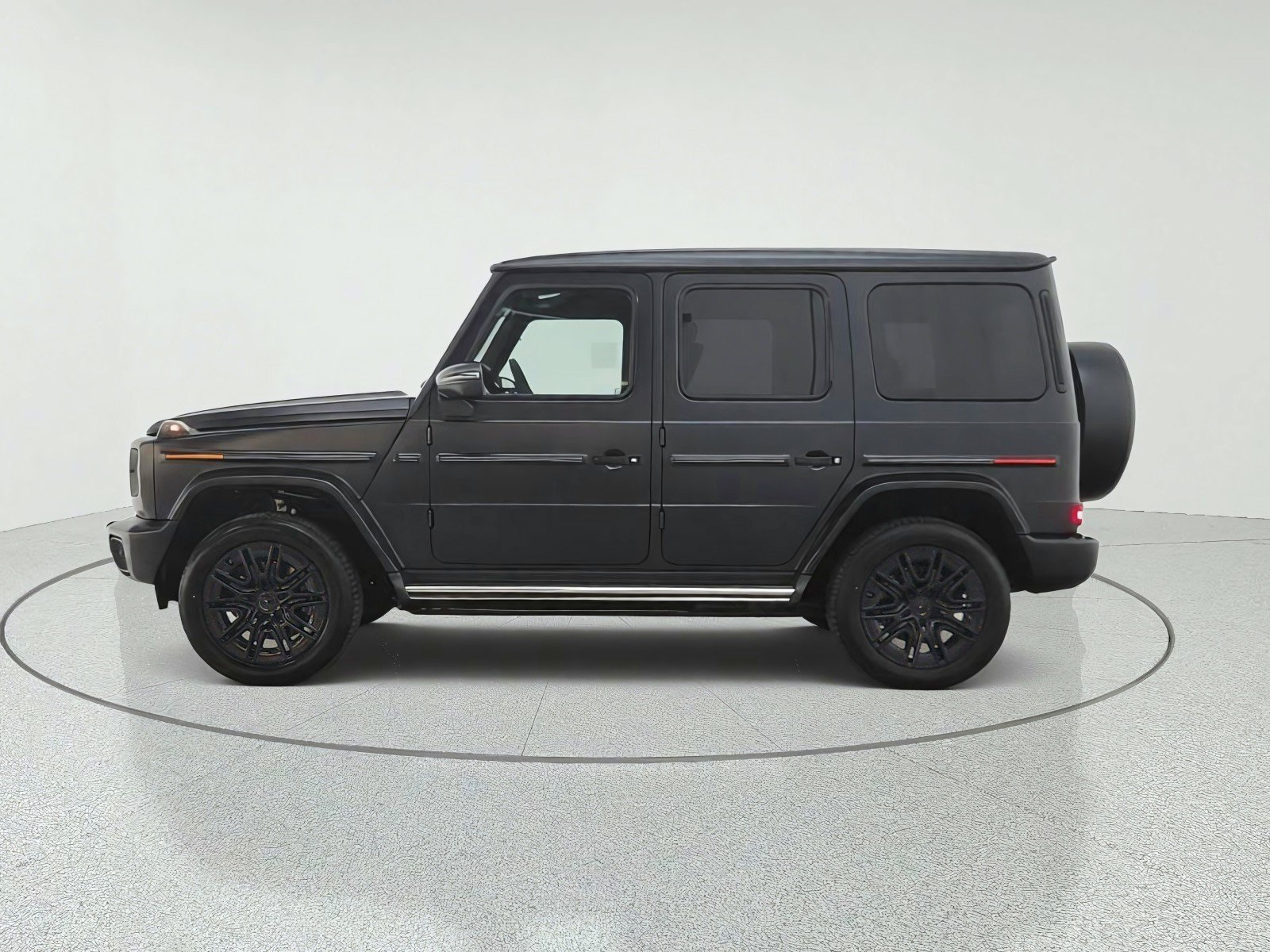 New 2027 Mercedes-Benz G 580 e image 8