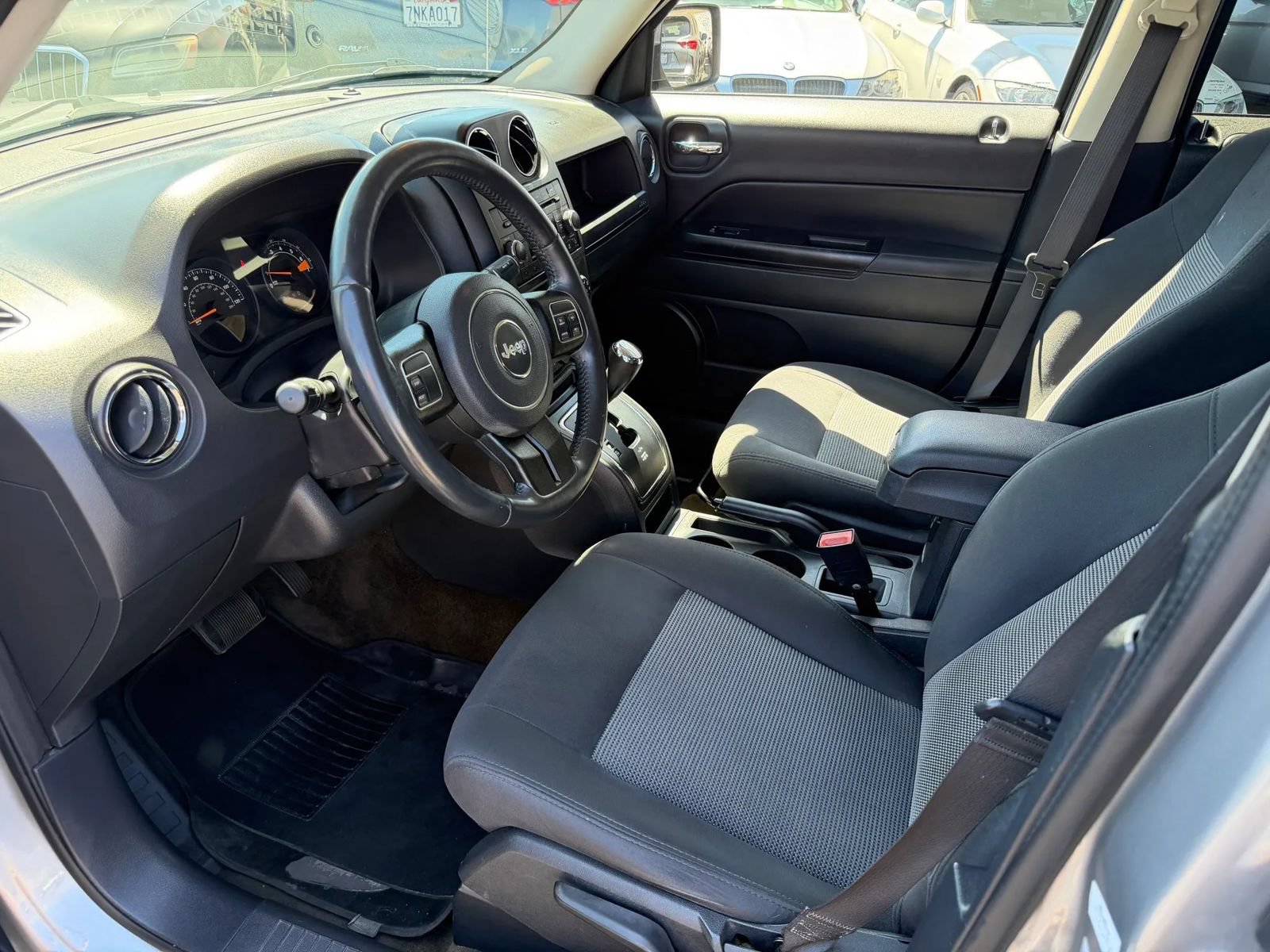 Used 2016 Jeep Patriot Latitude FWD image 22