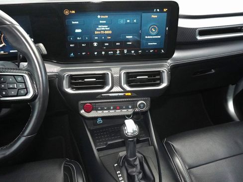 Used 2024 Ford Mustang GT Premium image 16