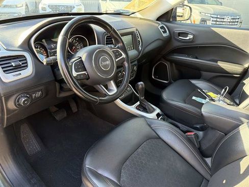 Used 2021 Jeep Compass Latitude w/ Sun and Sound Group FWD image 13