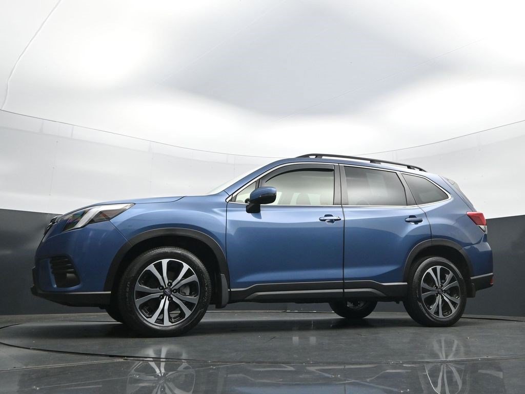 Used 2024 Subaru Forester Limited AWD/4WD image 38