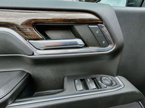 Used 2024 GMC Sierra 1500 Elevation RWD image 18