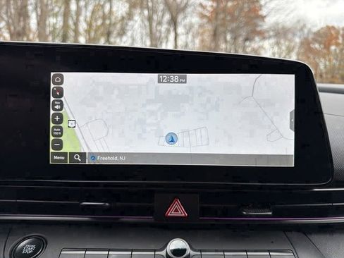 Certified 2025 Hyundai Elantra SEL image 23