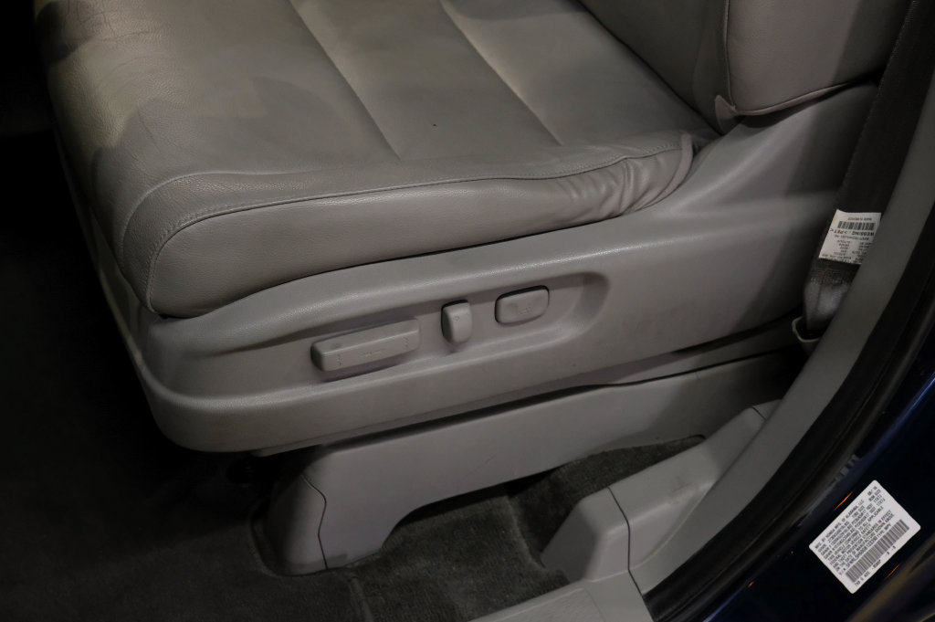 Used 2016 Honda Odyssey EX-L image 39