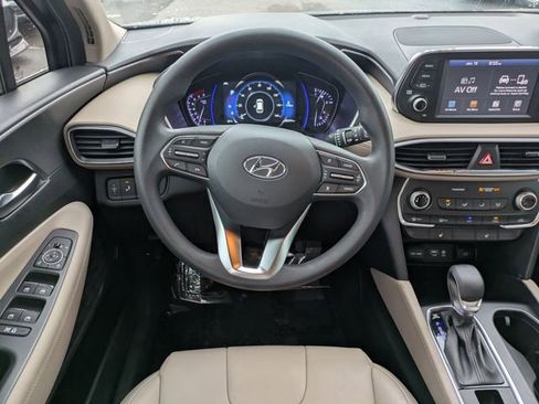 Used 2019 Hyundai Santa Fe SEL image 13