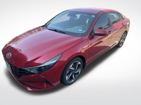 Used 2023 Hyundai Elantra SEL w/ Convenience Package FWD image 1
