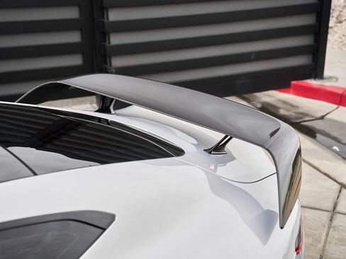 Used 2023 Aston Martin V12 Vantage image 13