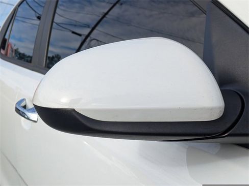 Used 2023 Kia Rio S w/ Technology Package image 13