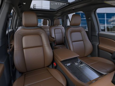 New 2026 Lincoln Aviator Reserve w/ Jet Appearance Package AWD/4WD image 10