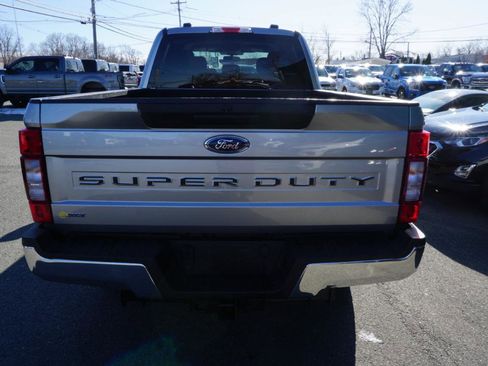 Used 2020 Ford F250 XLT w/ Snow Plow Prep Package image 6