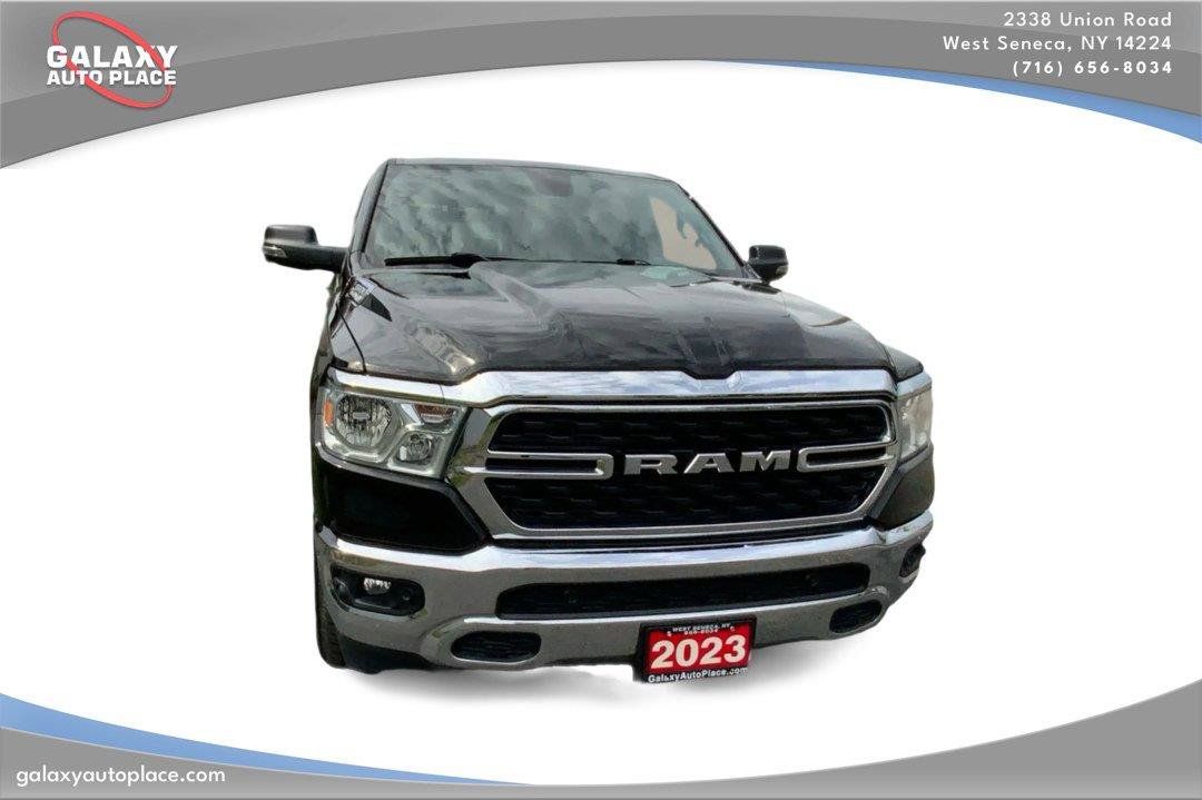 Used 2023 RAM 1500 Big Horn AWD/4WD image 3