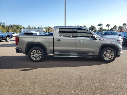 Used 2023 GMC Sierra 1500 Denali w/ Technology Package image 7