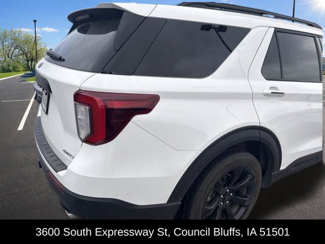 Used 2022 Ford Explorer ST-Line w/ Class IV Trailer Tow Package AWD/4WD image 8