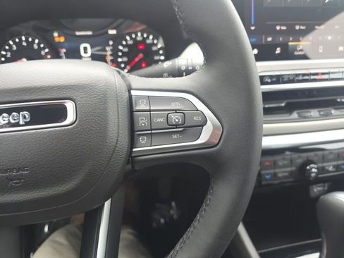 New 2026 Jeep Compass Limited image 14