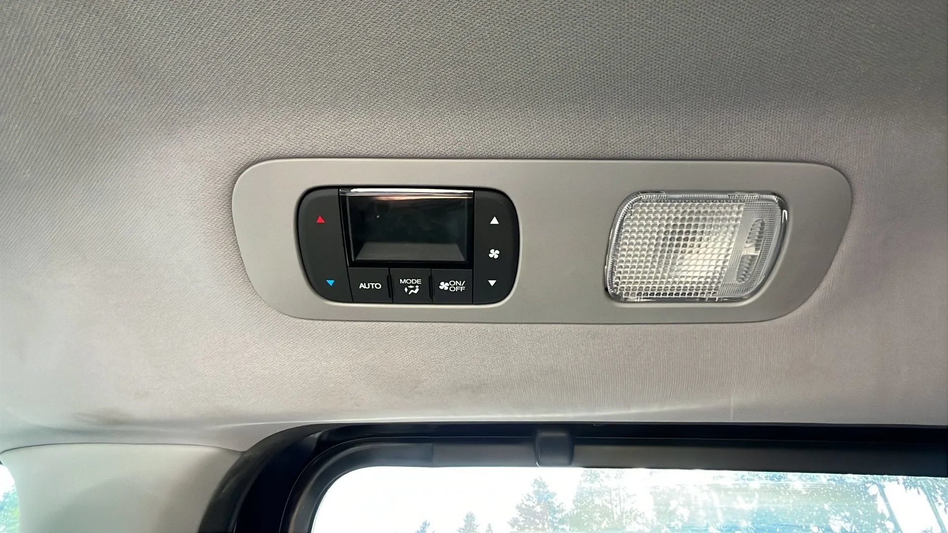 Used 2018 Honda Odyssey EX-L image 13