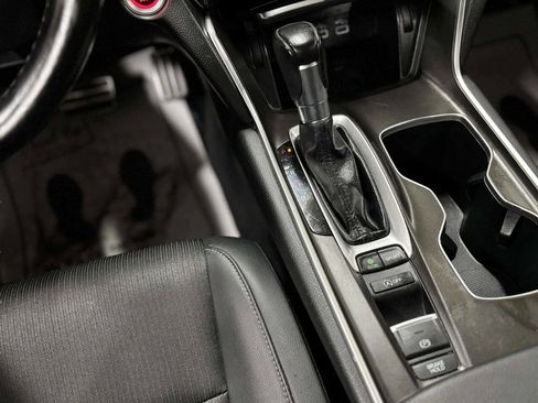 Used 2022 Honda Accord Sport image 26