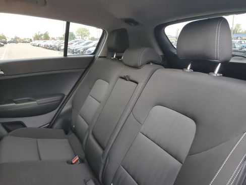 Used 2017 Kia Sportage LX image 21