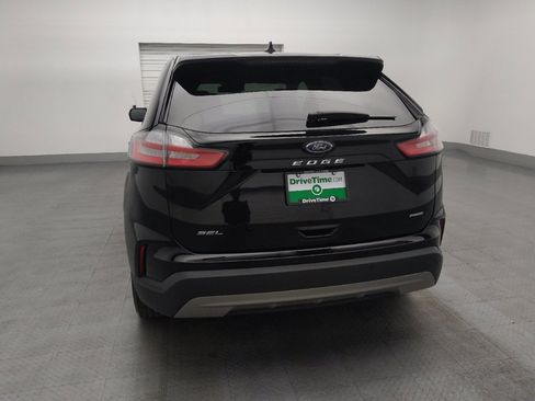 Used 2024 Ford Edge SEL image 6