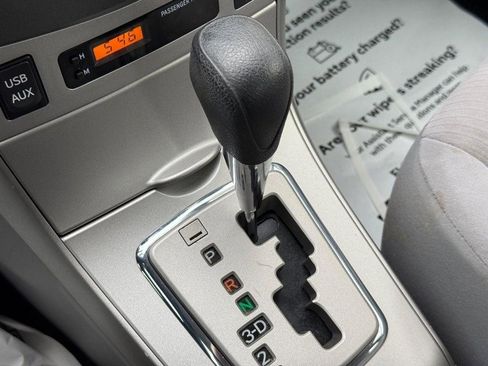 Used 2011 Toyota Corolla LE image 25