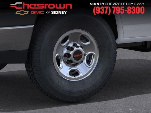 New 2025 GMC Savana 3500 w/ Power Convenience Package RWD image 9