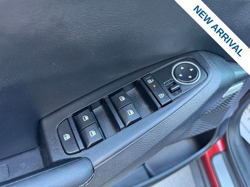 Used 2025 Kia Seltos SX w/ SX Sunroof Package image 16