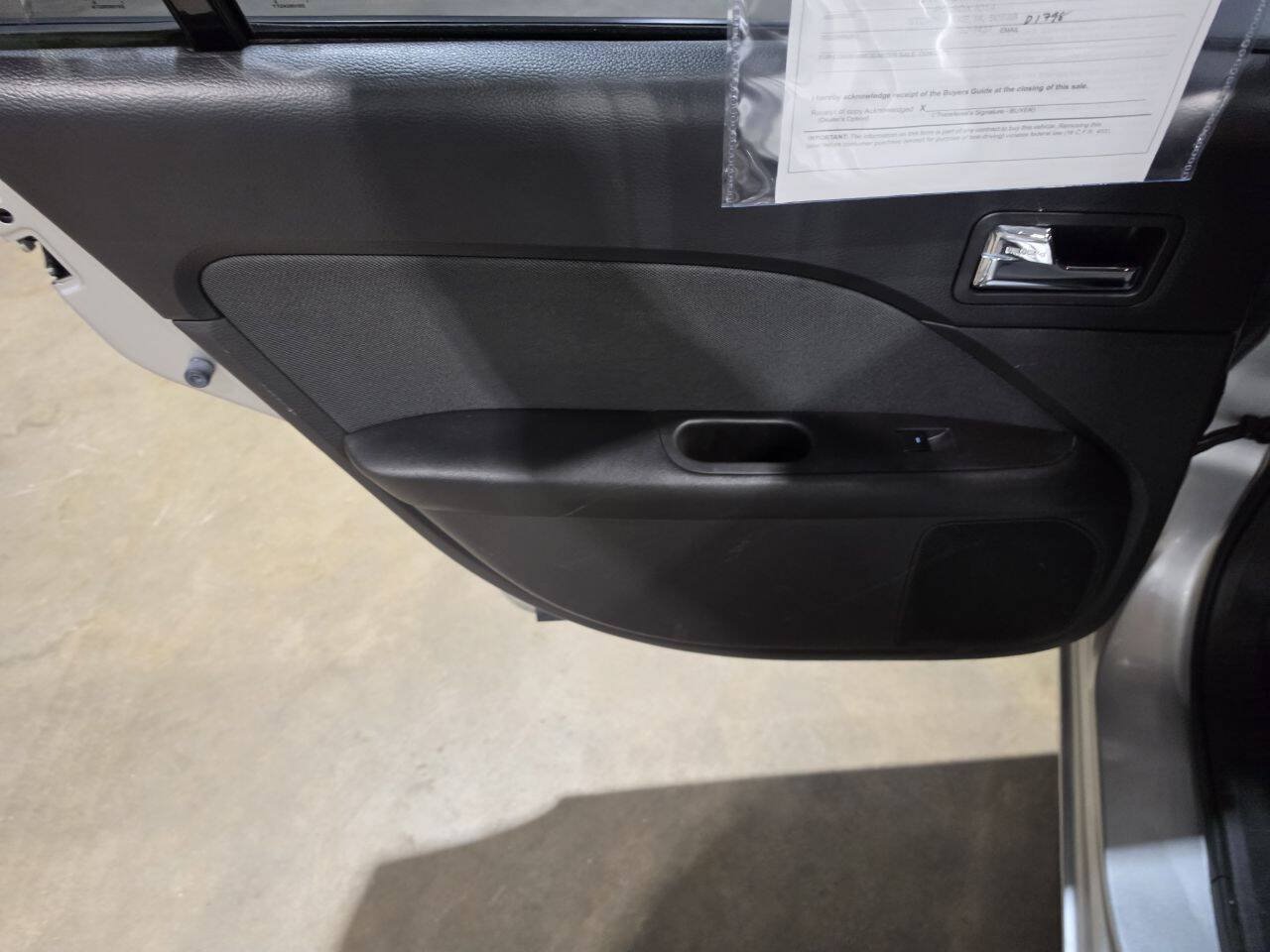 Used 2012 Ford Fusion SE FWD image 28