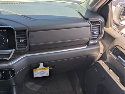 Used 2026 Chevrolet Silverado 1500 LT Trail Boss w/ Convenience Package II image 18