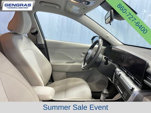 Used 2025 Hyundai Kona SEL AWD/4WD image 41