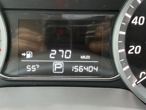 Used 2013 Nissan Sentra SL w/ Premium Pkg FWD image 36