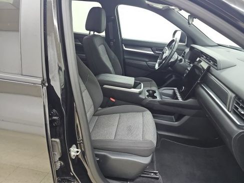 Used 2025 GMC Terrain Elevation AWD/4WD image 18
