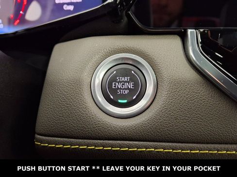 Used 2024 Chevrolet Colorado ZR2 w/ Technology Package image 21