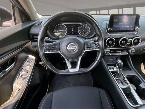 Used 2023 Nissan Sentra SR FWD image 8