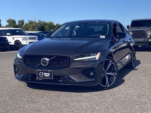 Certified 2023 Volvo S60 B5 Core w/ Climate Package image 3