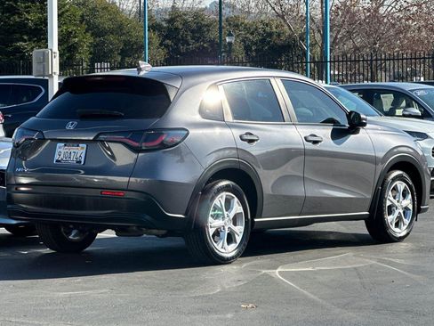 Certified 2024 Honda HR-V LX image 3