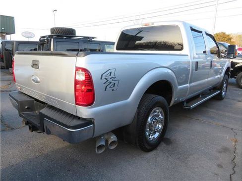 Used 2012 Ford F250 XLT w/ XLT Premium Pkg image 2
