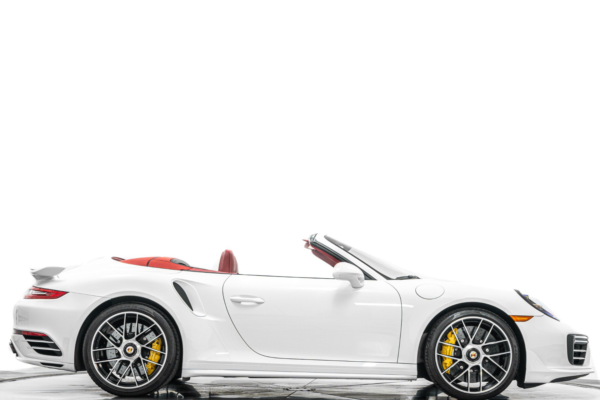 Used 2019 Porsche 911 Turbo S AWD/4WD image 2