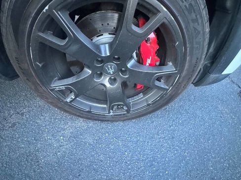 Used 2018 Maserati Levante S image 18