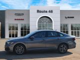 Used 2024 Volkswagen Jetta SE image 4