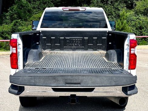 Used 2024 Chevrolet Silverado 2500 LT image 31