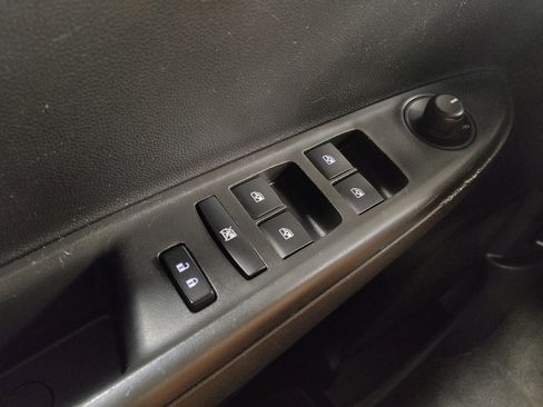 Used 2021 Chevrolet Spark LT FWD image 27